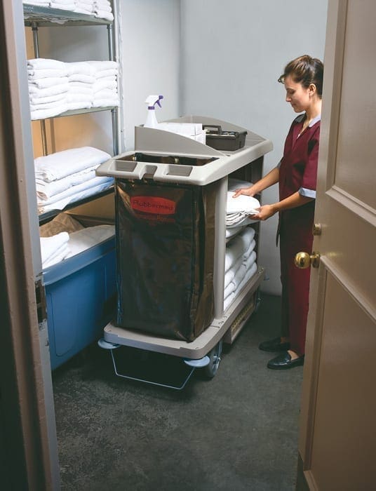 B6189 Housekeeping Cart Storage