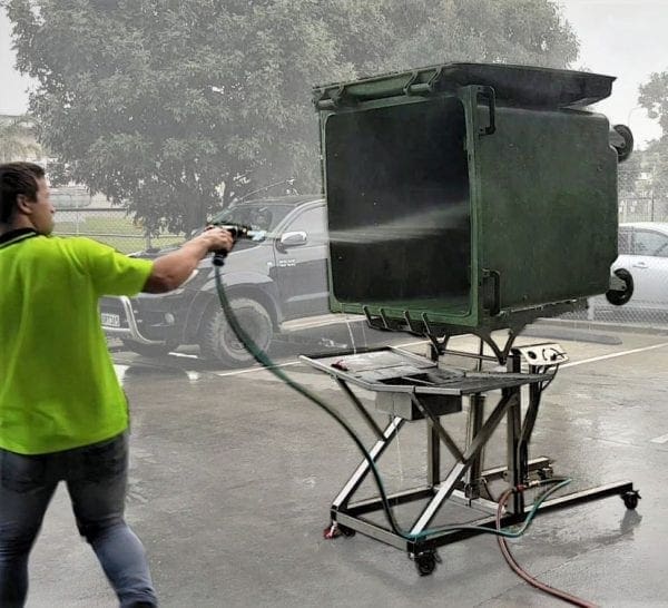 Bin Blaster for Washing Bins