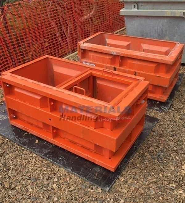 Concrete Mould MCWM12 with MCWMH insert Concrete Mould MCWM12 with MCWMH insert