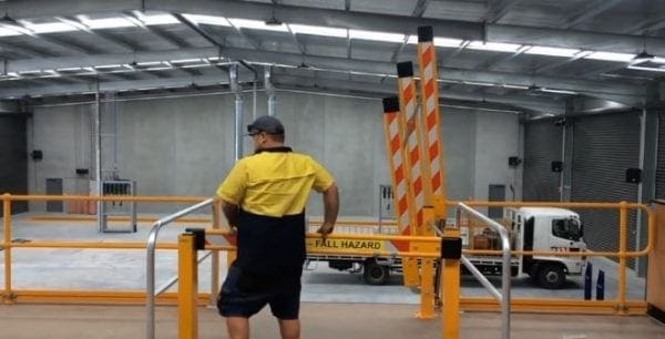 MZ1500-A Dual Action Mezzanine Gate closing gate