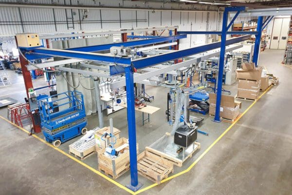 MechRail floor mounted support structure (4) MechRail floor mounted support structure (4)