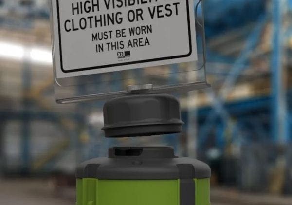 Pilot 10 M Retractable Barrier Twist lok connectivity Pilot 10 M Retractable Barrier Twist lok connectivity